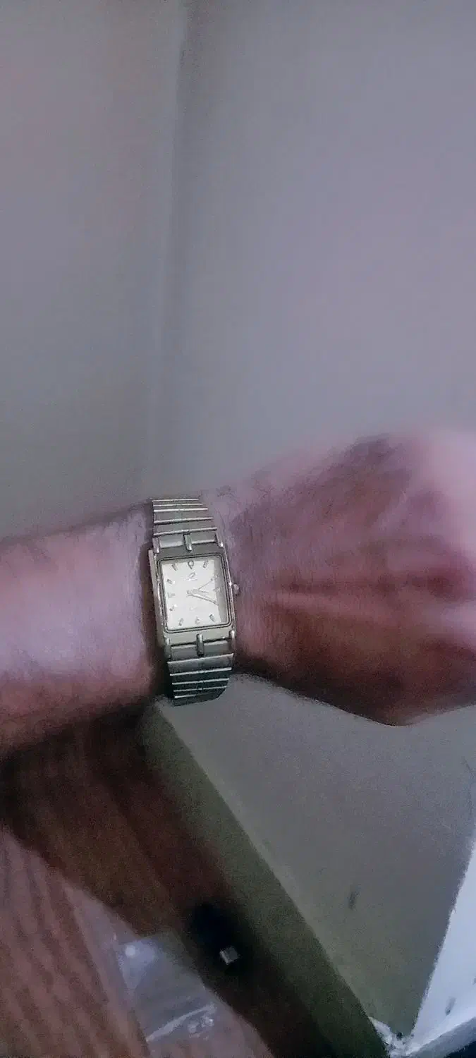 ساعت مچی|ساعت|تبریز, |دیوار