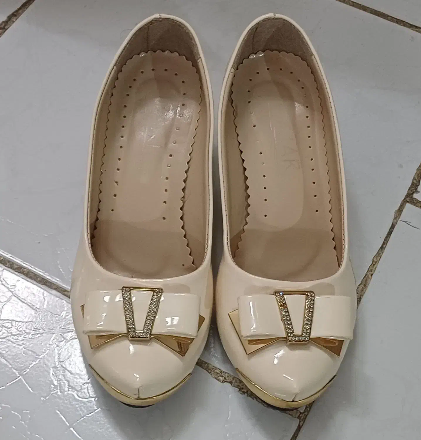 چهار جفت کفش|کیف، کفش، کمربند|تهران, شهرک ولیعصر شمالی|دیوار