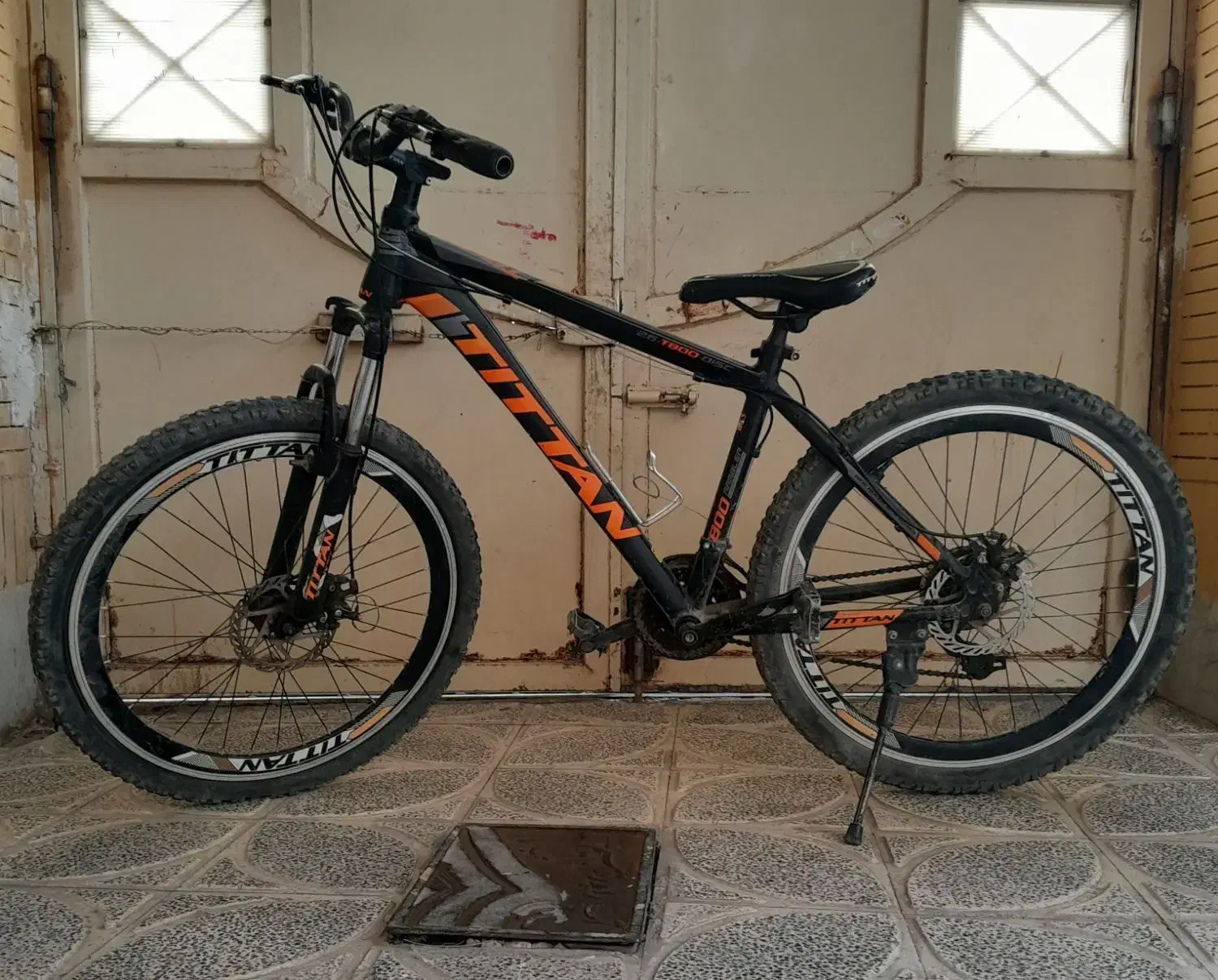 دوچرخه|دوچرخه، اسکیت، اسکوتر|نیشابور, خیام|دیوار