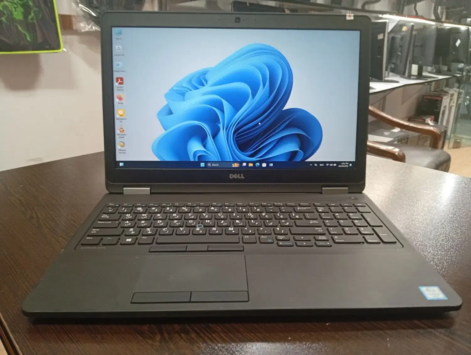 لپ تاپ استوک برند ‌dell گرافیک دار|رایانه همراه|شهرکرد, |دیوار