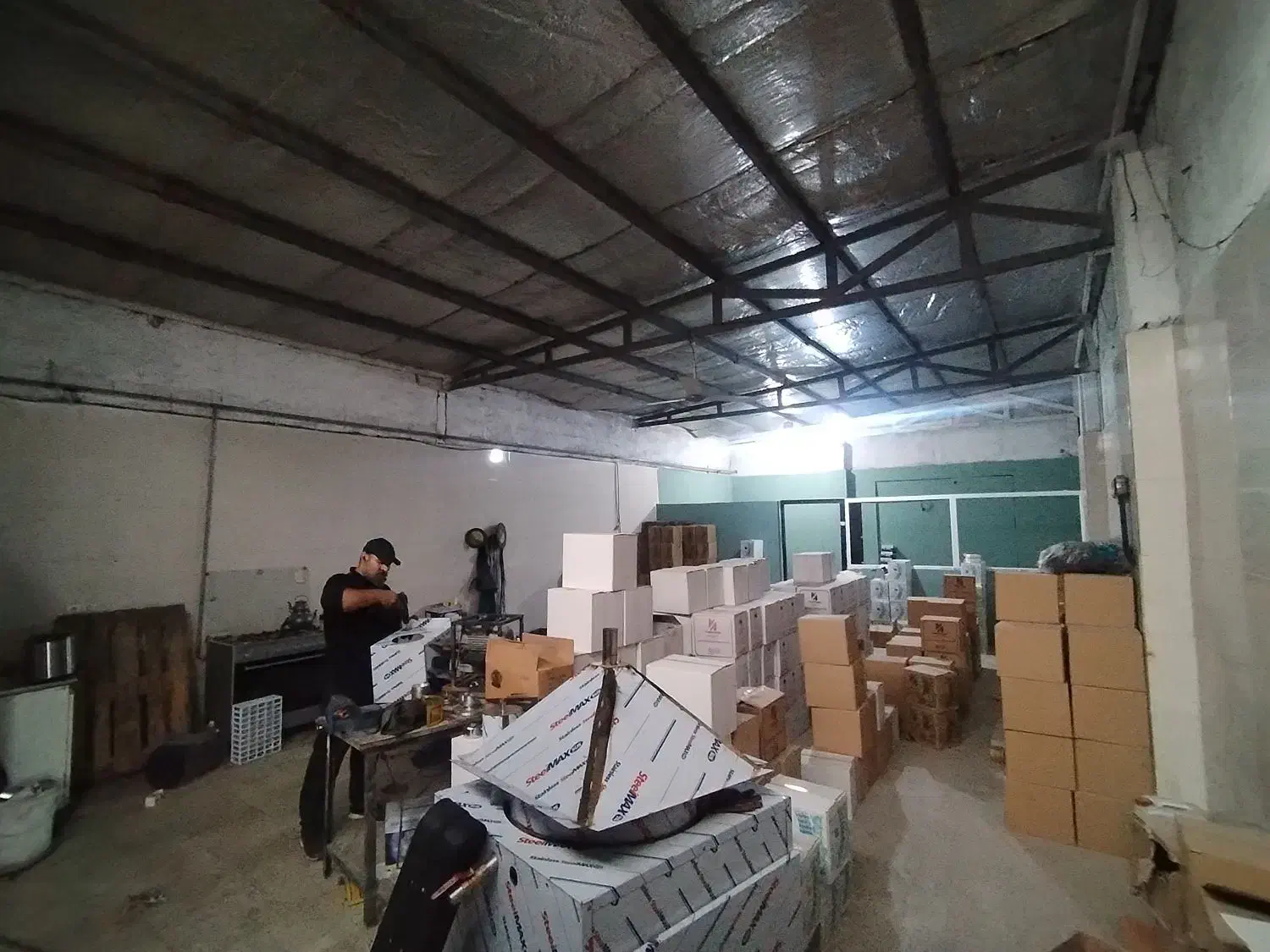 سوله 100 متری صنعتی|فروش دفتر صنعتی، کشاورزی، تجاری|کرج, بیسیم|دیوار