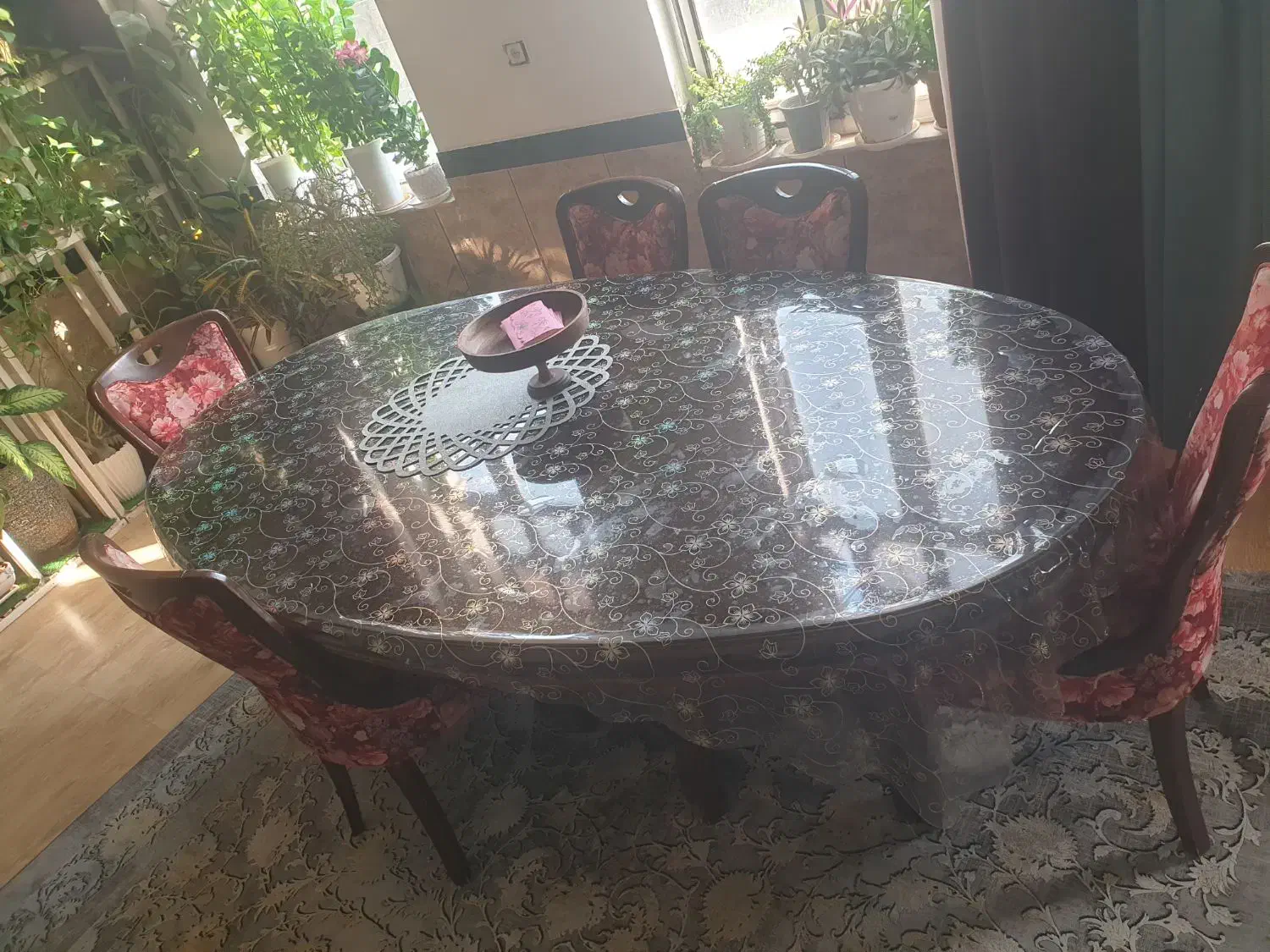 ب دلیل نیاز مالی|میز و صندلی غذاخوری|سرپل ذهاب, |دیوار