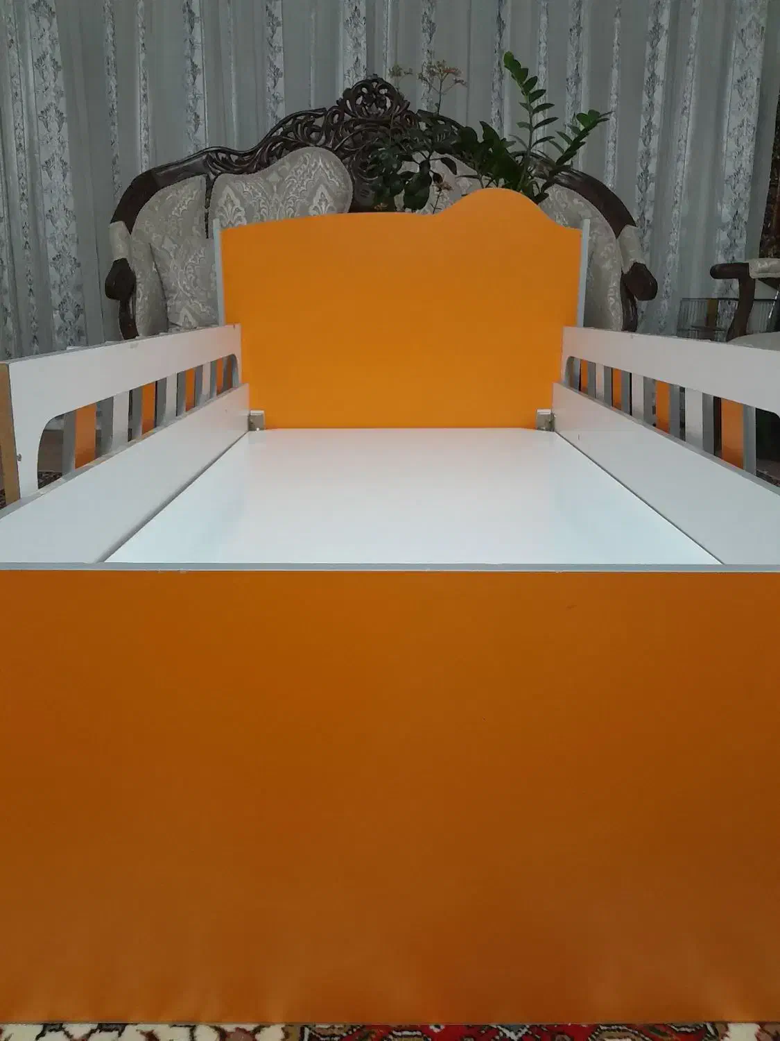 تخت کودکی و نوجوانی|تخت و سرویس خواب|تبریز, |دیوار