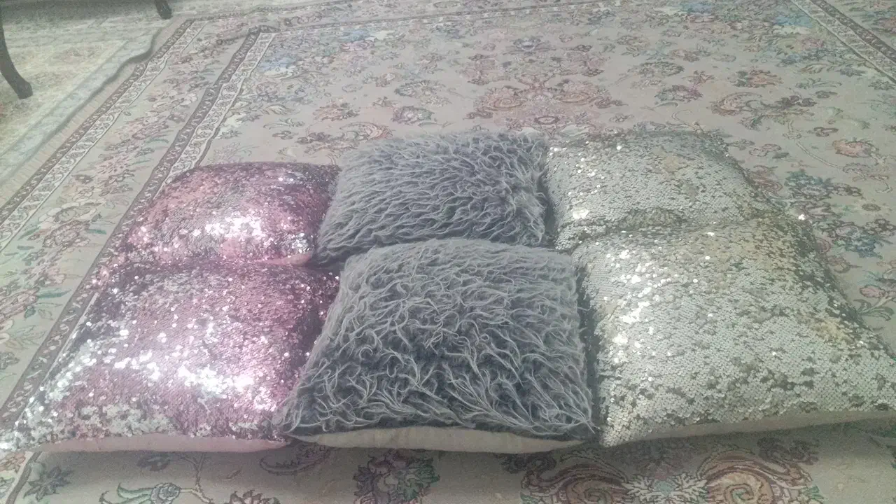 بالشت مبل|رختخواب، بالش، پتو|گلستان (تهران), |دیوار