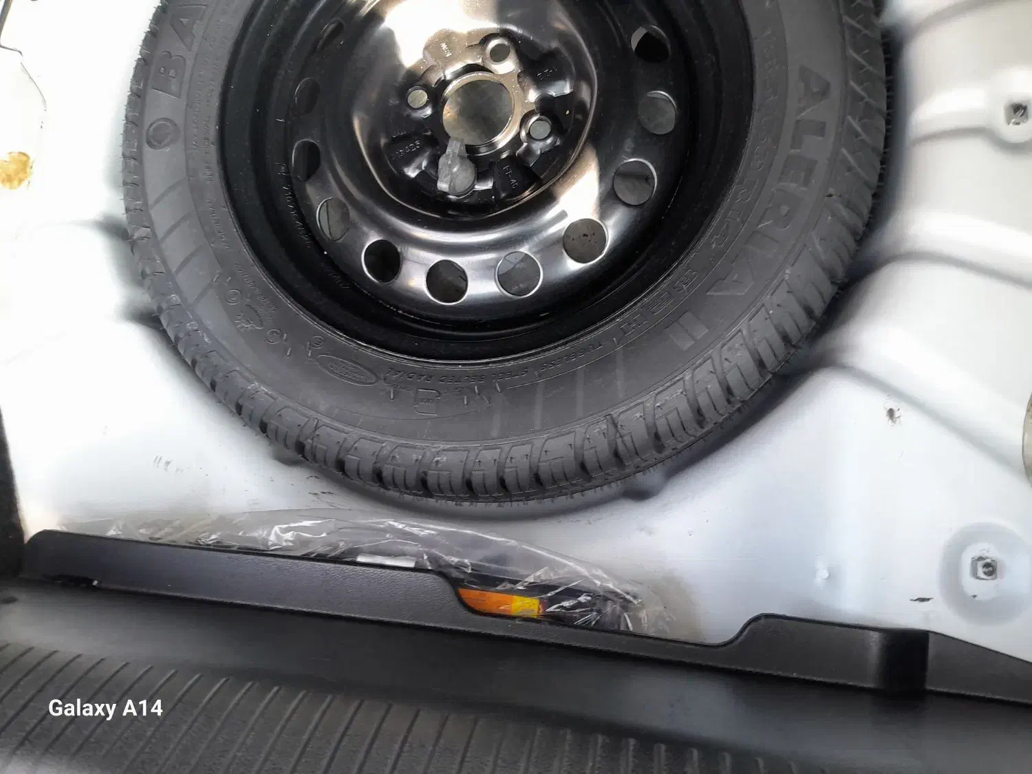 ساینا ۱۴۰۰ ،خشک ۲۵ هزار تا کار|خودرو سواری و وانت|کرمانشاه, |دیوار