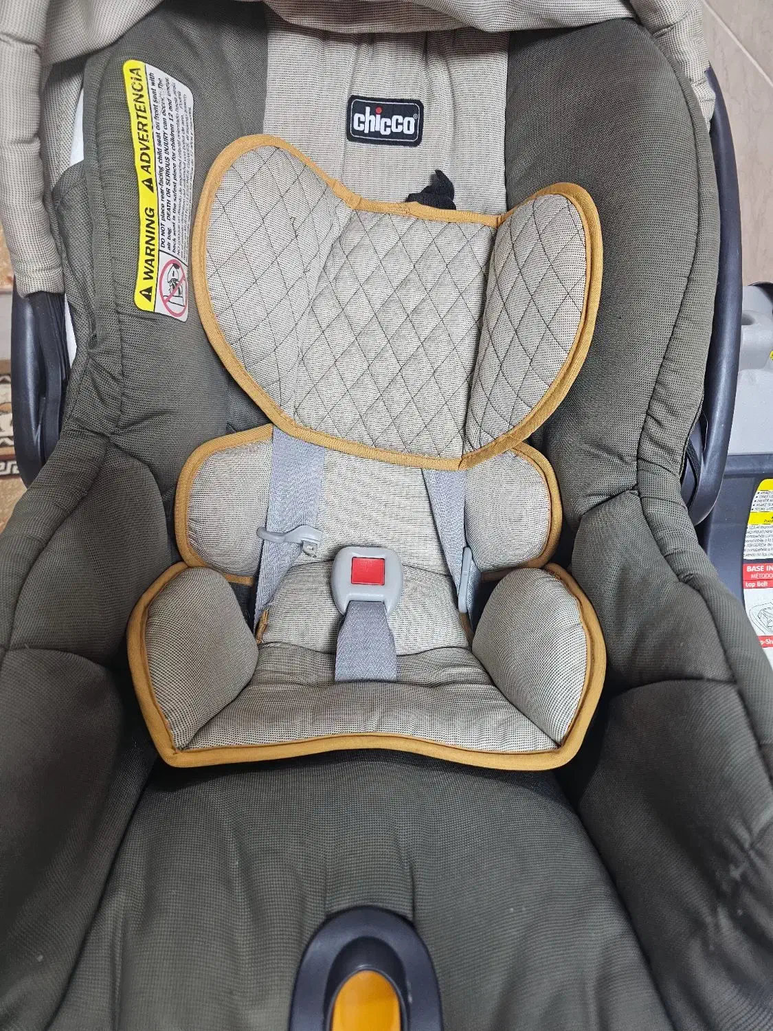 و صندلی ماشین چیکو و کریر اصل|تخت و صندلی بچه|شهریار, شهریار|دیوار