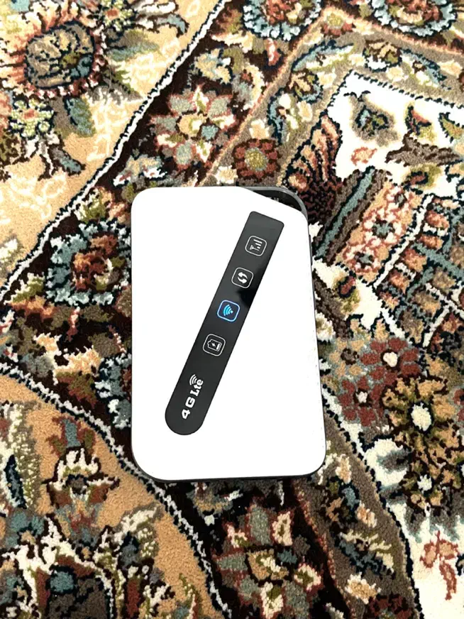 ۲عدد مودم utel 4.5g در حد نو|مودم و تجهیزات شبکه|ملایر, |دیوار