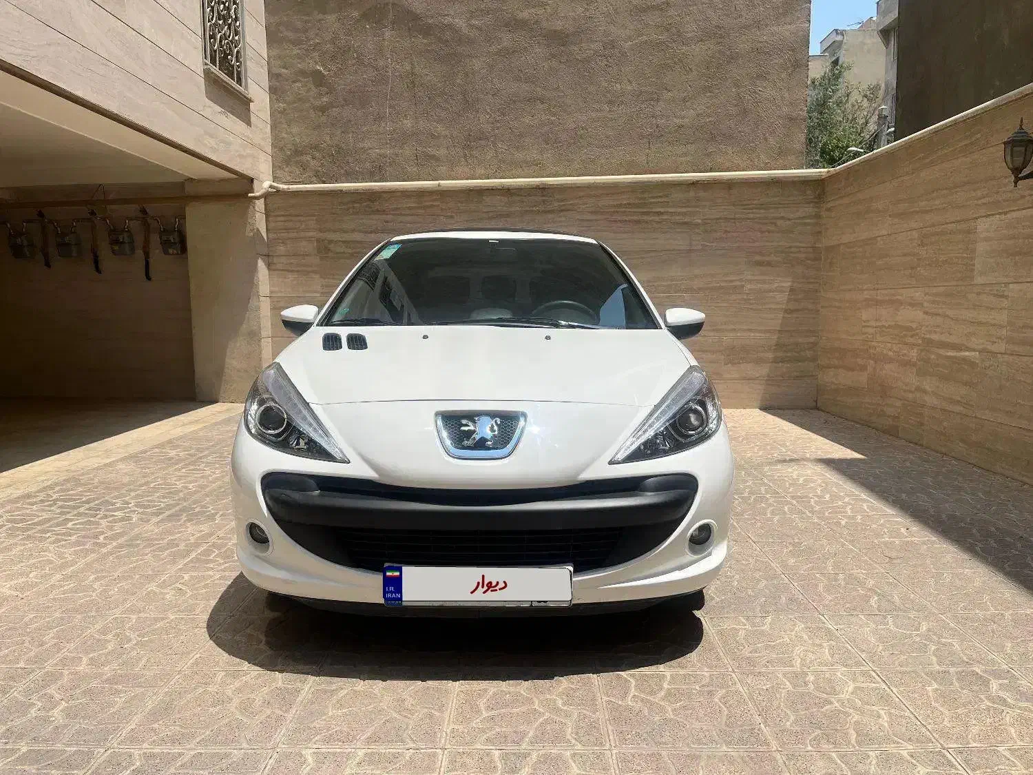 پژو ۲۰۷ پاناروما دنده|خودرو سواری و وانت|تهران, جردن|دیوار