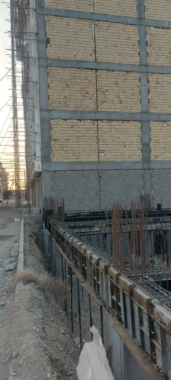 آپارتمان سند دار فقط باهفتصد و نود و نه میلیون|پیشفروش املاک|شهریار, شهرک شاهد|دیوار