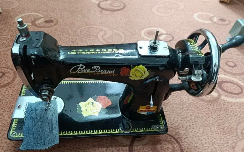 چرخ خیاطی دستی|چرخ خیاطی و ریسندگی|بندر امام خمینی, |دیوار