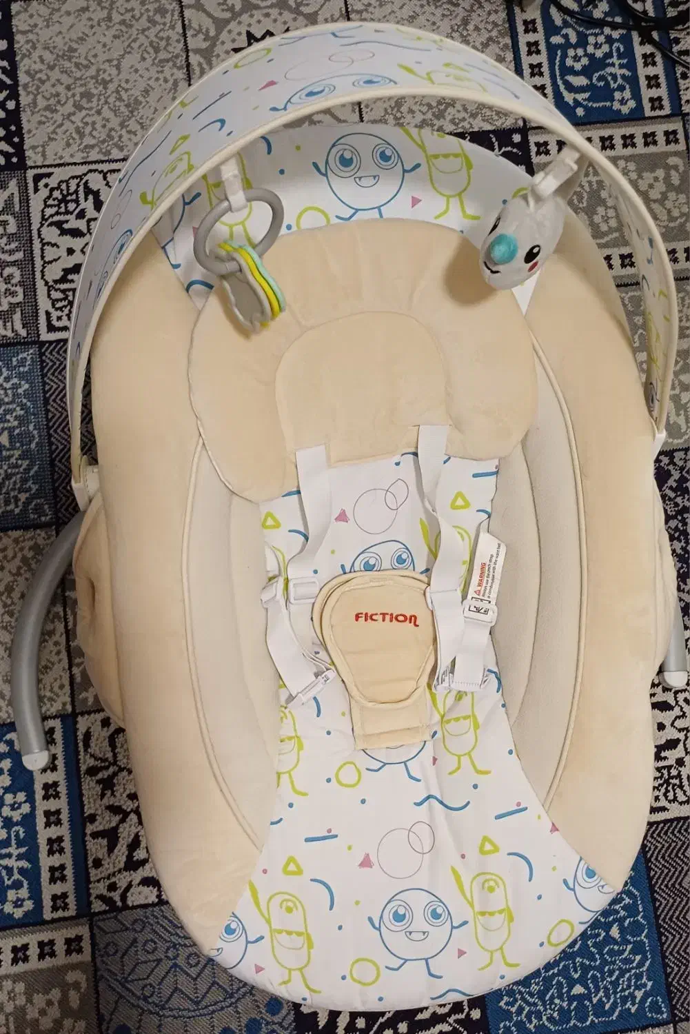 گهواره برقی موزیکال|اسباب و اثاث بچه|شیراز, شیخ روزبهان|دیوار