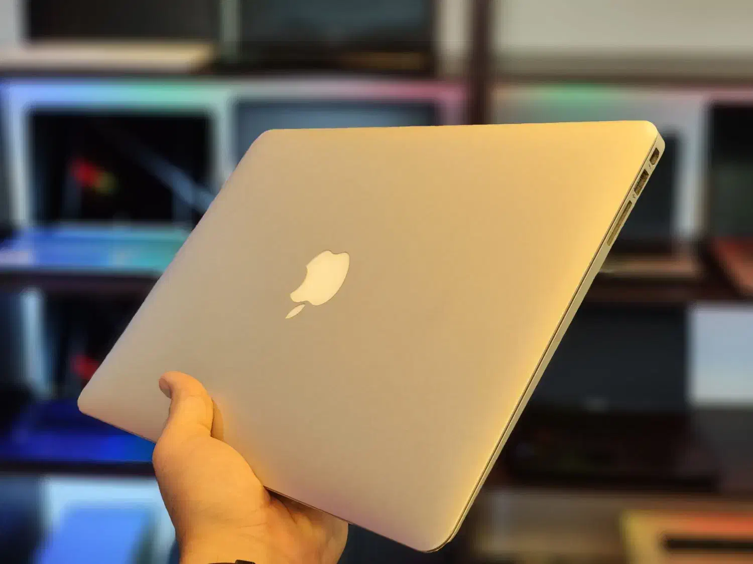 مینی مکبوک apple ایر i5 برای تحصیل وب فیلم آفیس|رایانه همراه|تهران, میدان ولیعصر|دیوار