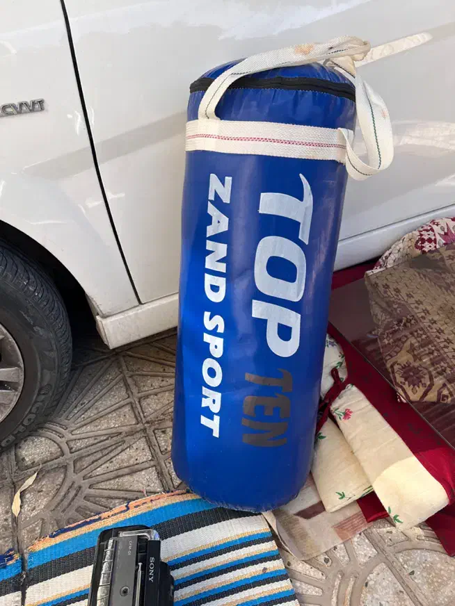 کیسه بوکس|تجهیزات ورزشی|ایلام, |دیوار