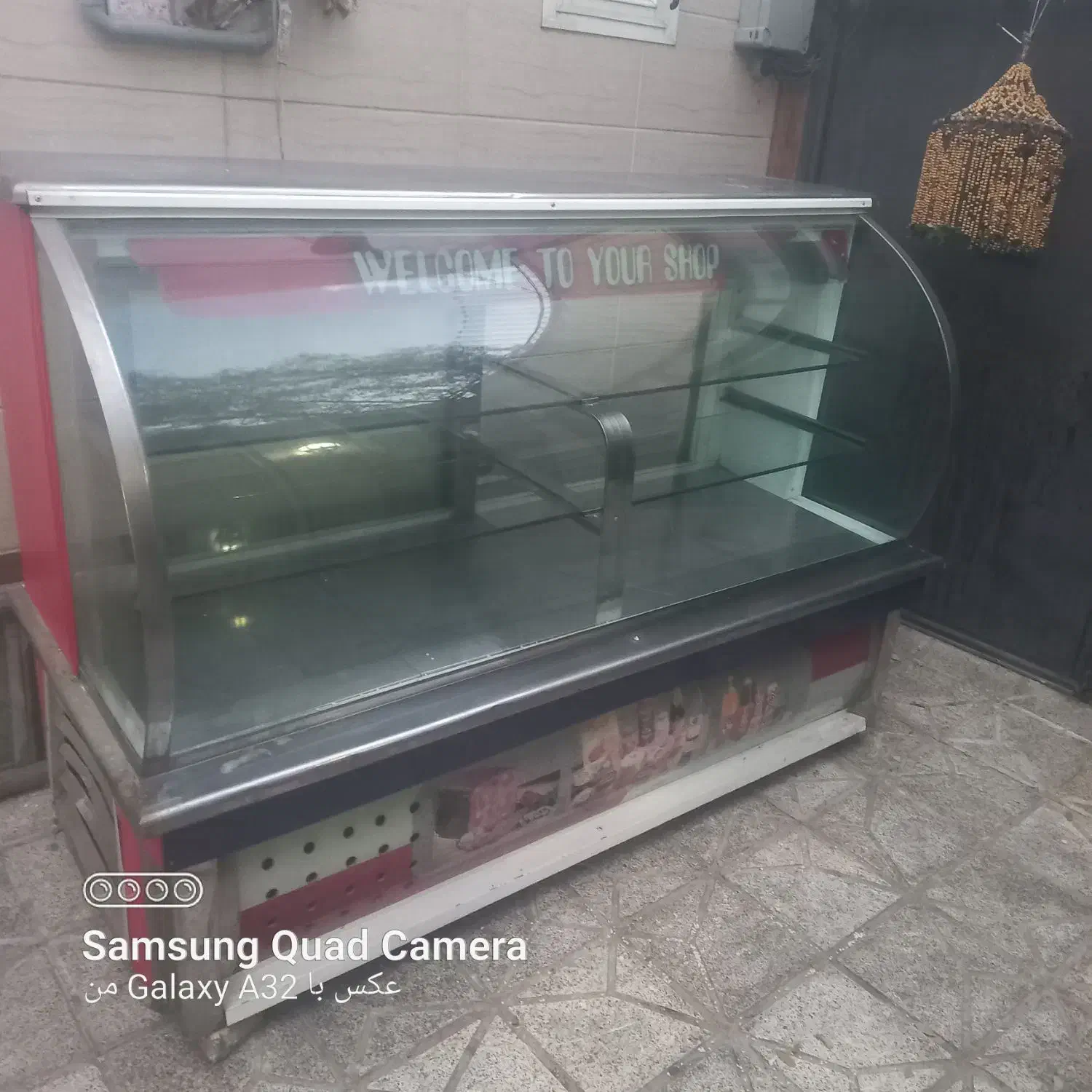 یخچال شیشه خم ویترینی سالم|کافی‌شاپ و رستوران|مشهد, کارگران|دیوار