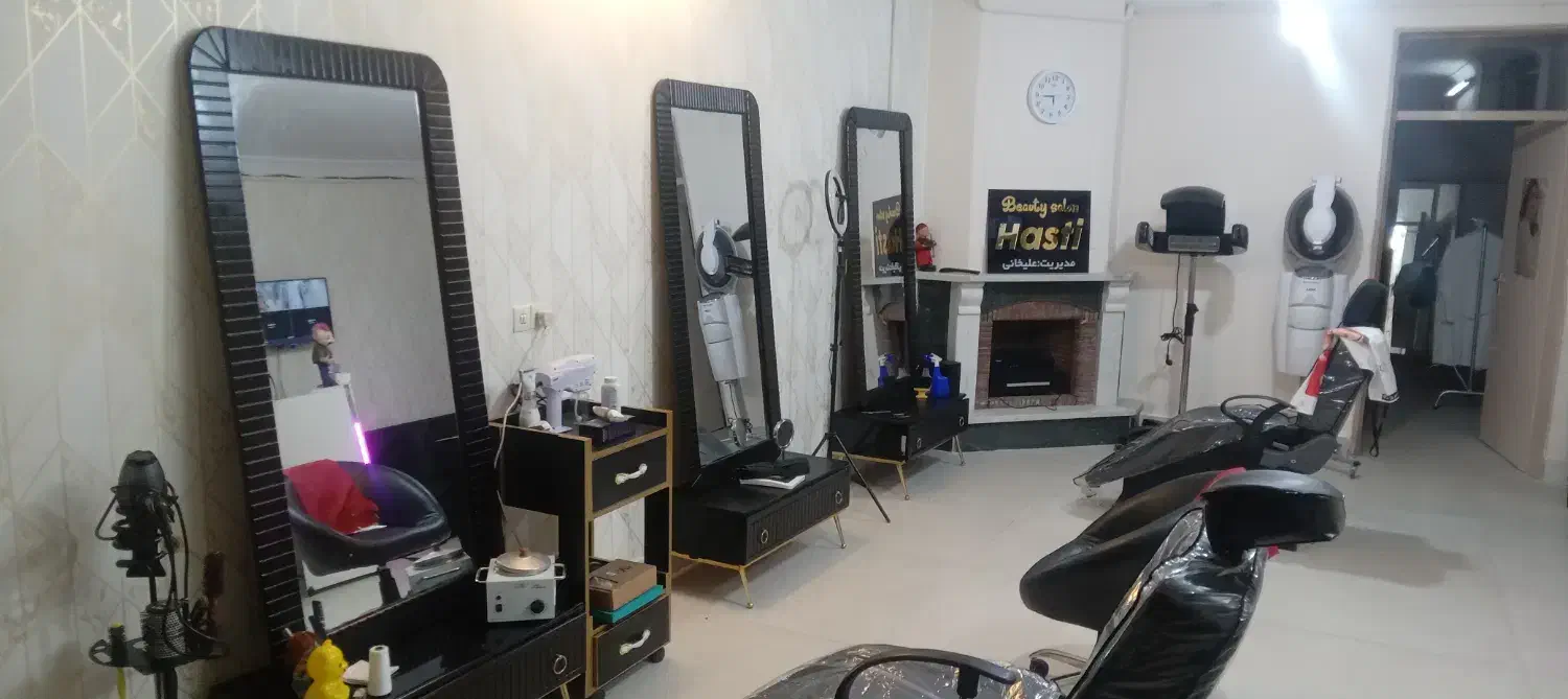 اجاره لاین ارایشگاه زنانه|آرایشگاه و سالنهای زیبایی|سیرجان, |دیوار