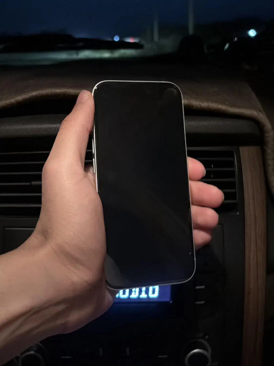 iphone 16 normal|موبایل|برازجان, |دیوار