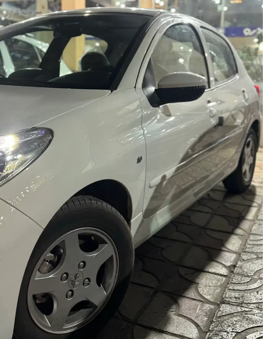 ۲۰۷ پانوراما ۱۴۰۴|خودرو سواری و وانت|شیراز, قدوسی غربی|دیوار