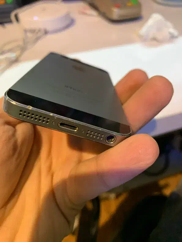apple 5s  اپل فایو اس تعویض با موتورولا زد|موبایل|تهران, نازی‌آباد|دیوار