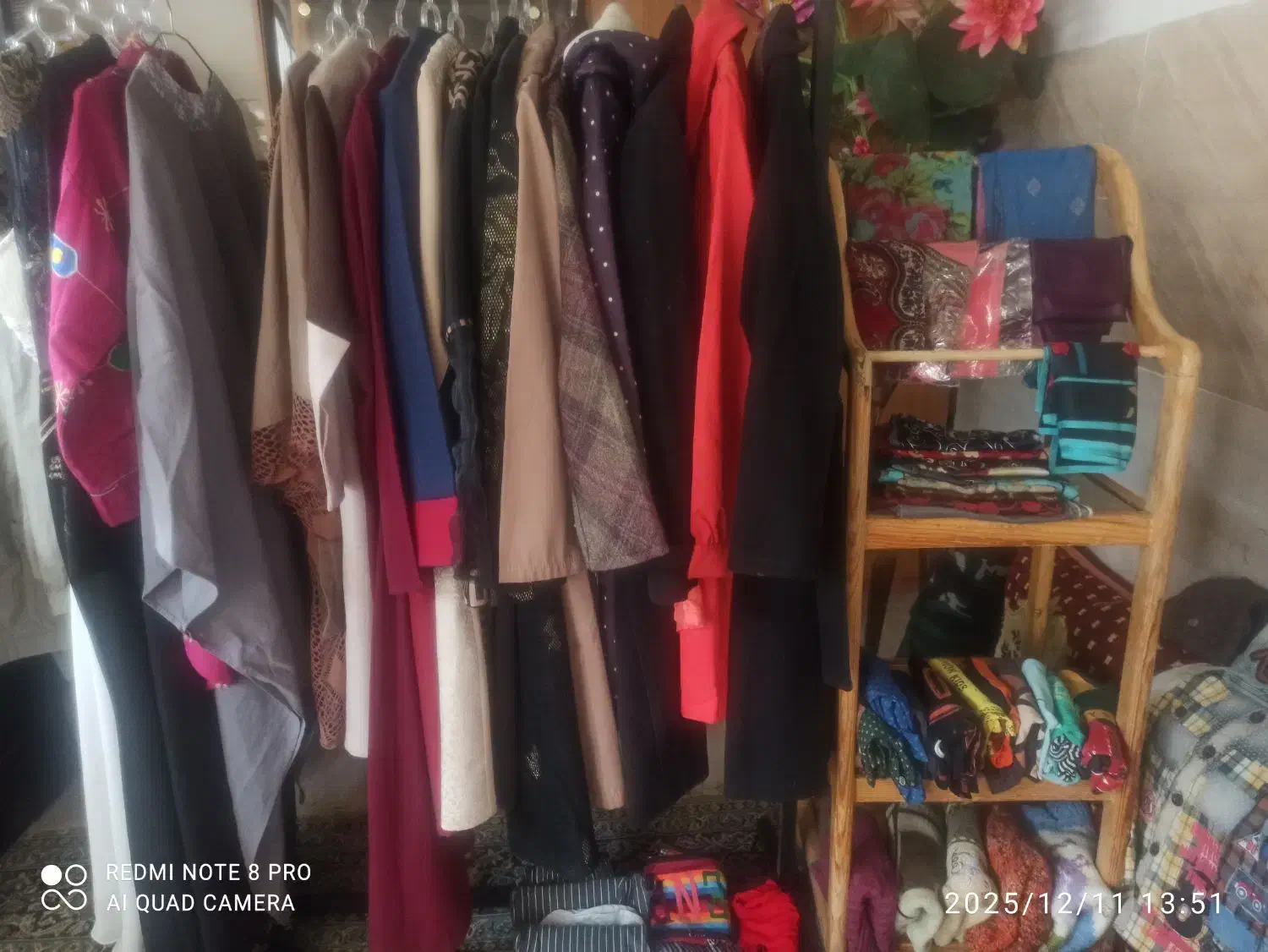 لباس، کیف، کفش مجلسی و..|لباس|تربتحیدریه, بی بی حسنیه|دیوار