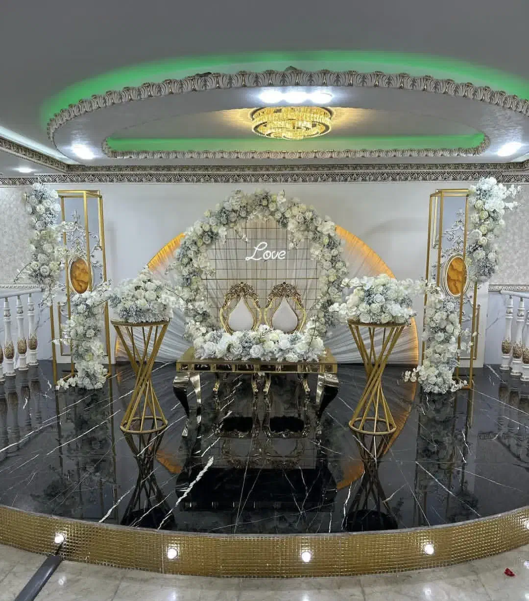 گل ارایی مصنوعی و طبیعی. بادکنک ارایی|خدمات پذیرایی، مراسم|اردبیل, |دیوار