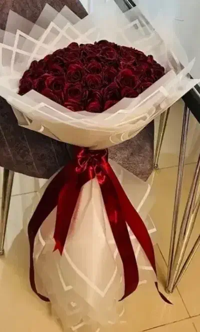 دسته گل و باکس گل روبانی و دسته گل عروس پول آرایی|گل مصنوعی|کرمانشاه, |دیوار