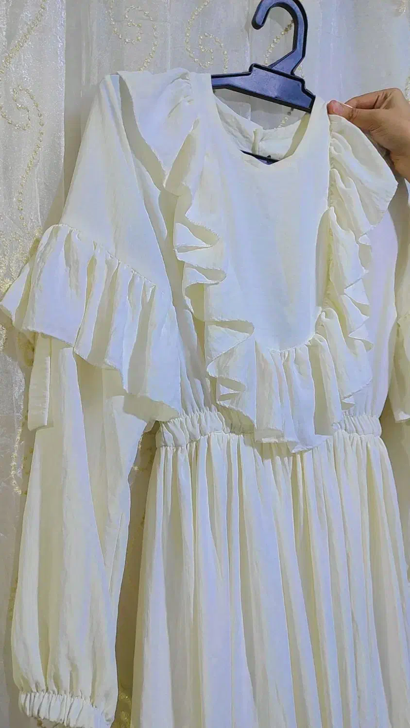 لباس سفید بلند|لباس|گرگان, |دیوار