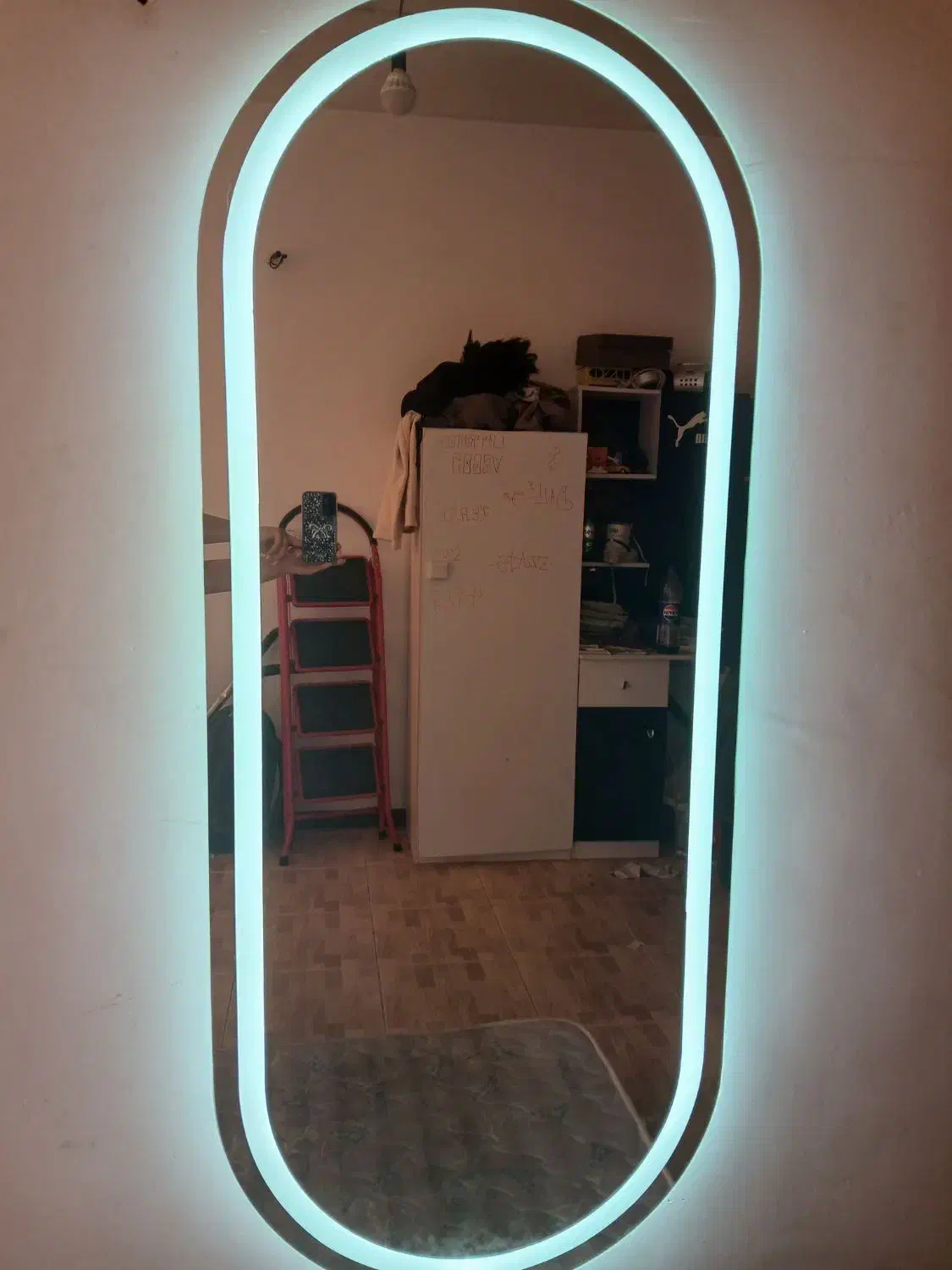 آیینه قدی بلک لایت دار|آینه|شیراز, تندگویان|دیوار