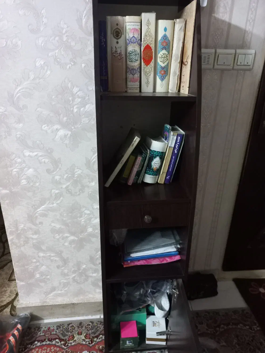 کتابخانه|کتابخانه، شلف، قفسه‌های دیواری|اسلام‌شهر, مطهری|دیوار