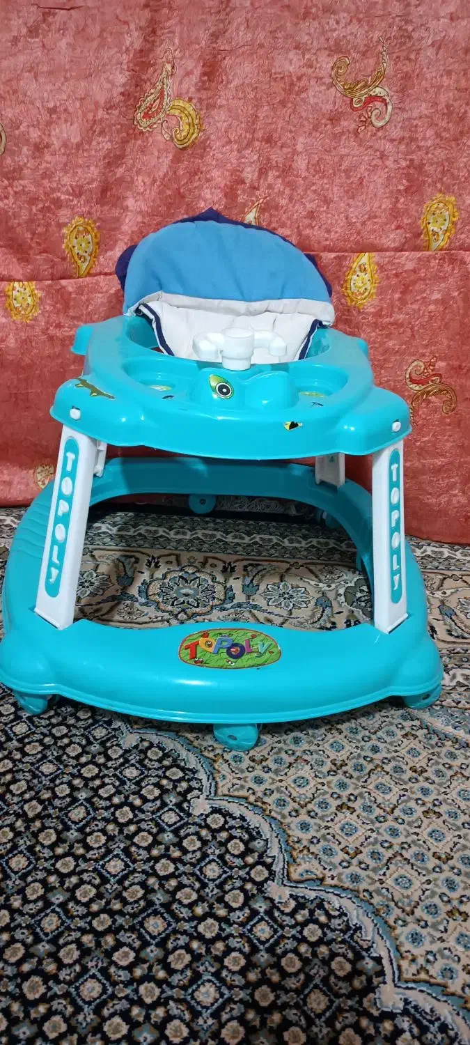 روروک بچه بسیار سالم و بدون استفاده|اسباب و اثاث بچه|اسدآباد, |دیوار