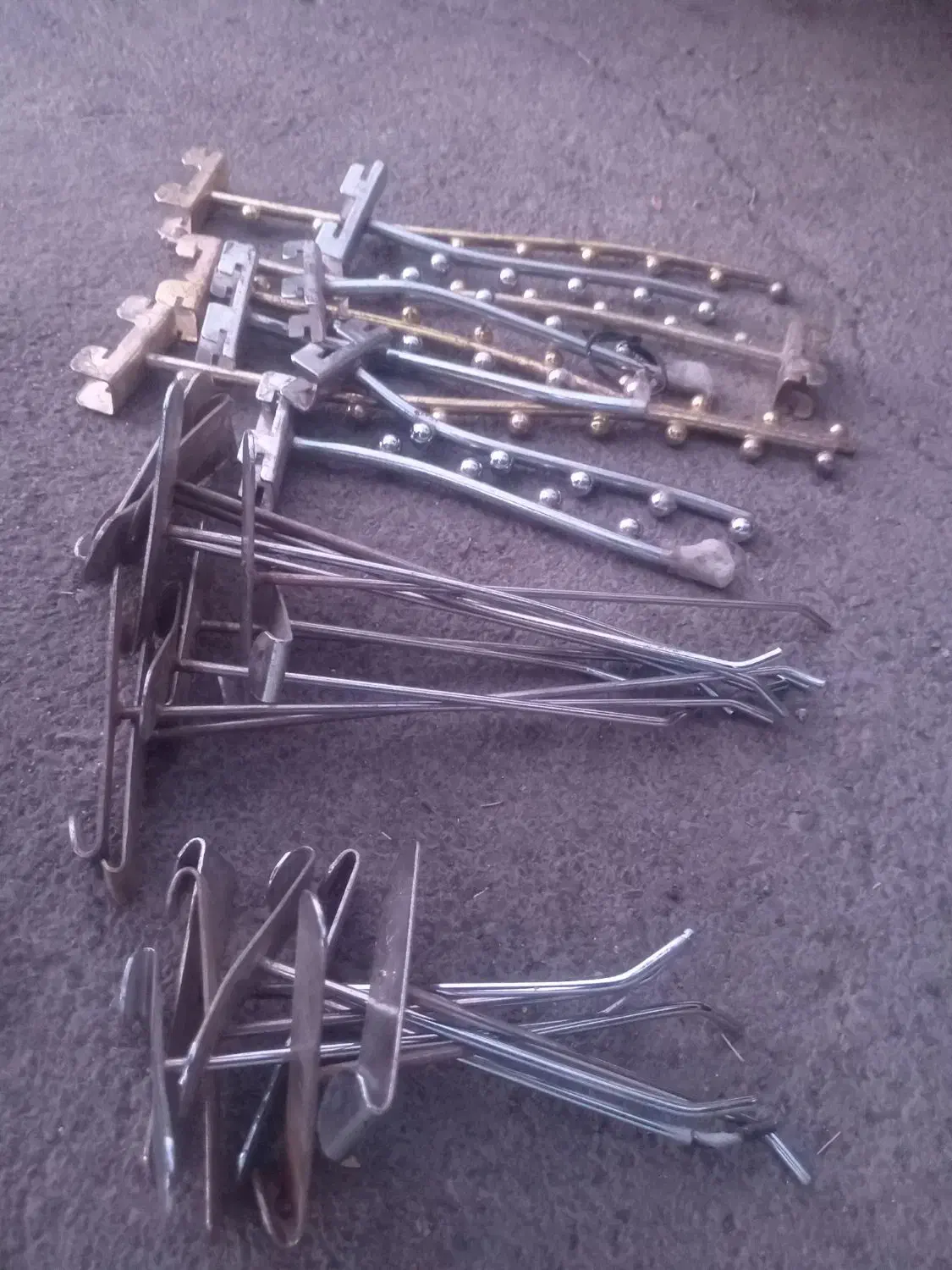 اویز ساچمه ای برای رگال|بندرخت و رختآویز|نسیمشهر, |دیوار