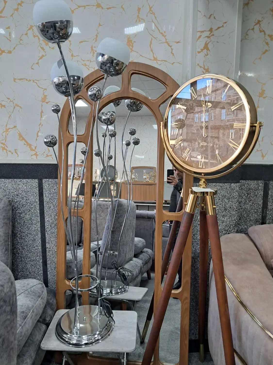 انواع آباژور و ساعت|چراغ خواب و آباژور|مشگین شهر, |دیوار