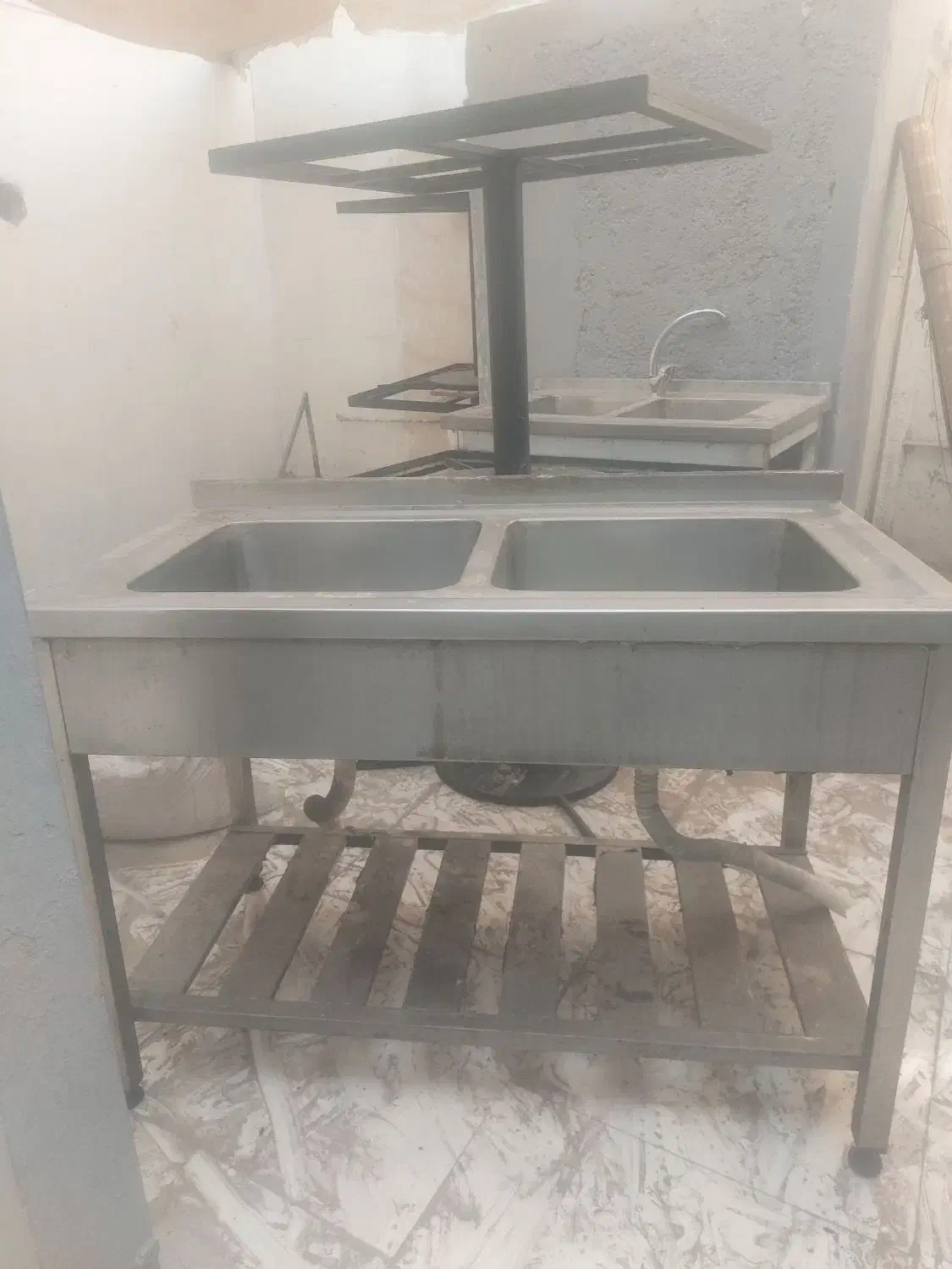 سینگ صنعتی و میز کار استیل|کافی‌شاپ و رستوران|چهاردانگه (تهران), |دیوار