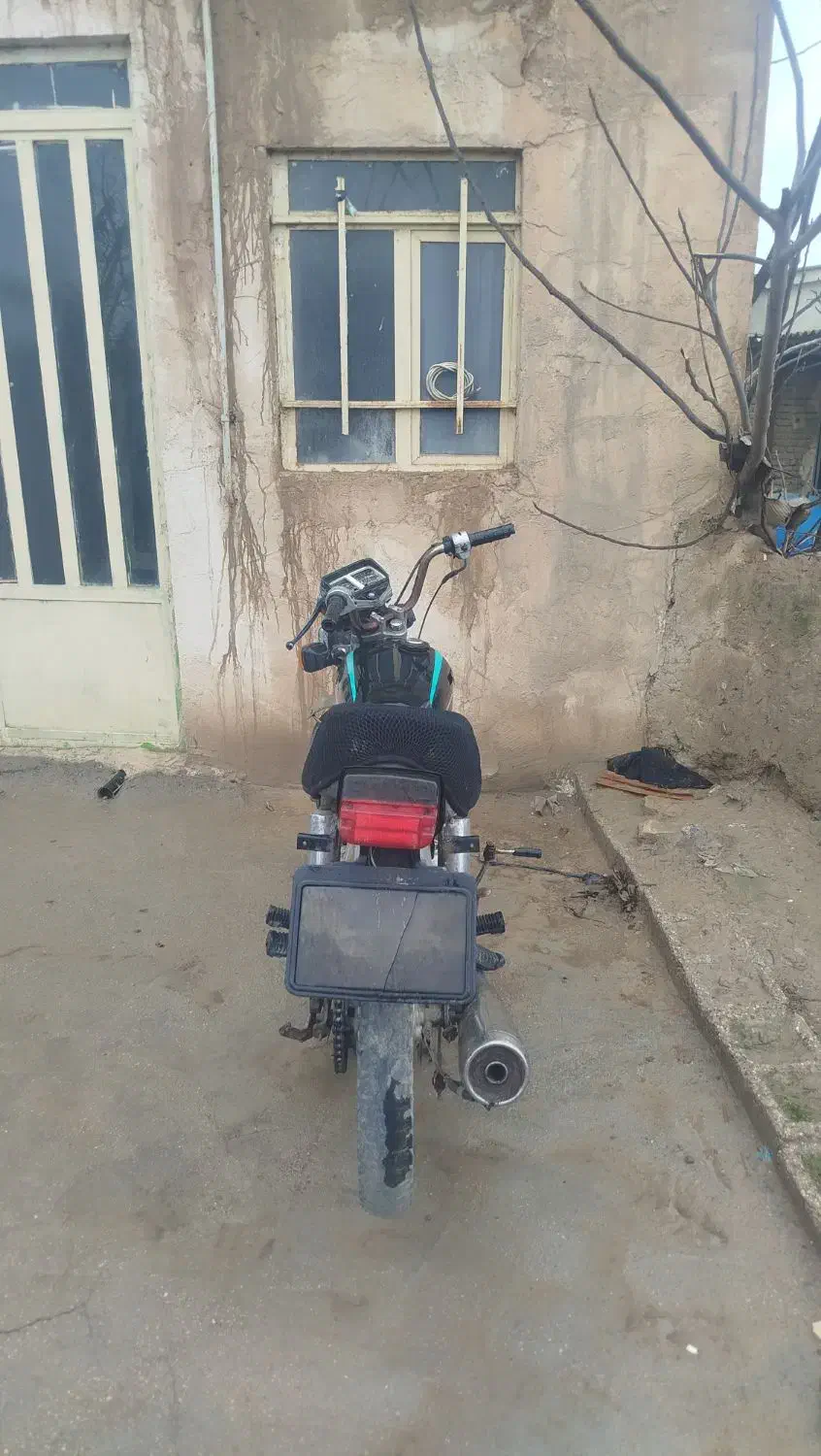 موتور|موتورسیکلت|گالیکش, |دیوار