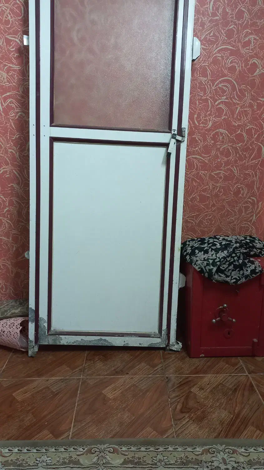 درب|مصالح و تجهیزات ساختمان|نسیم‌شهر, |دیوار