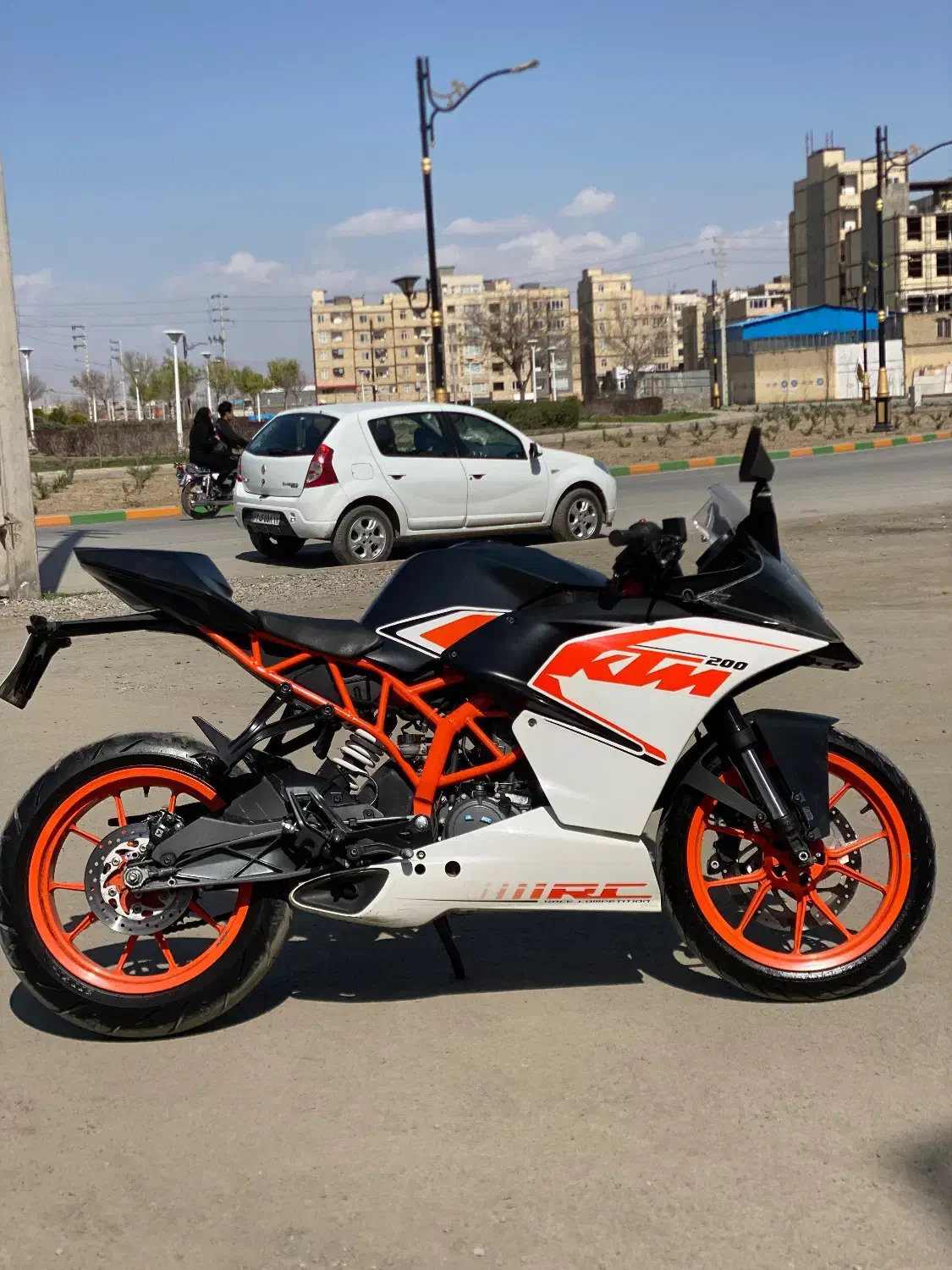 Ktm rc 200 معاوضه با موتور|موتورسیکلت|مشهد, شهرک امام هادی (شهرک غرب)|دیوار