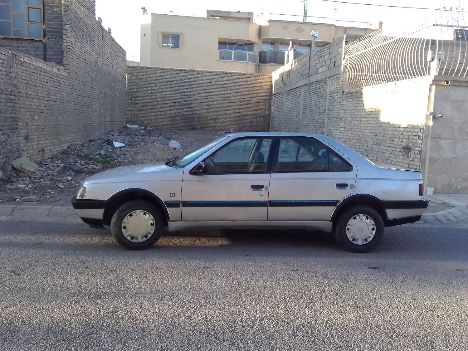 پژو ۴۰۵|خودرو سواری و وانت|خمینی‌شهر, |دیوار