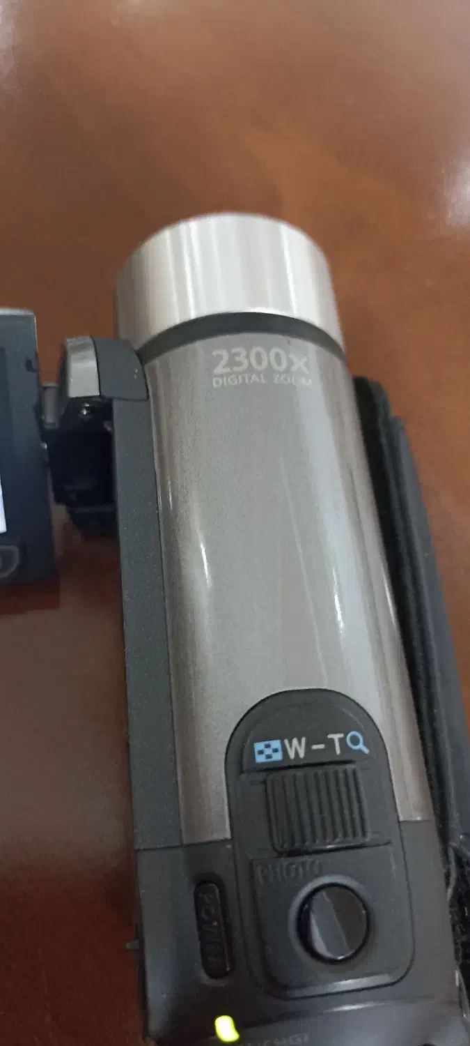 دوربین فیلم برداری وعکسی Ganonمدل2300x|دوربین عکاسی و فیلم‌برداری|بروجرد, |دیوار