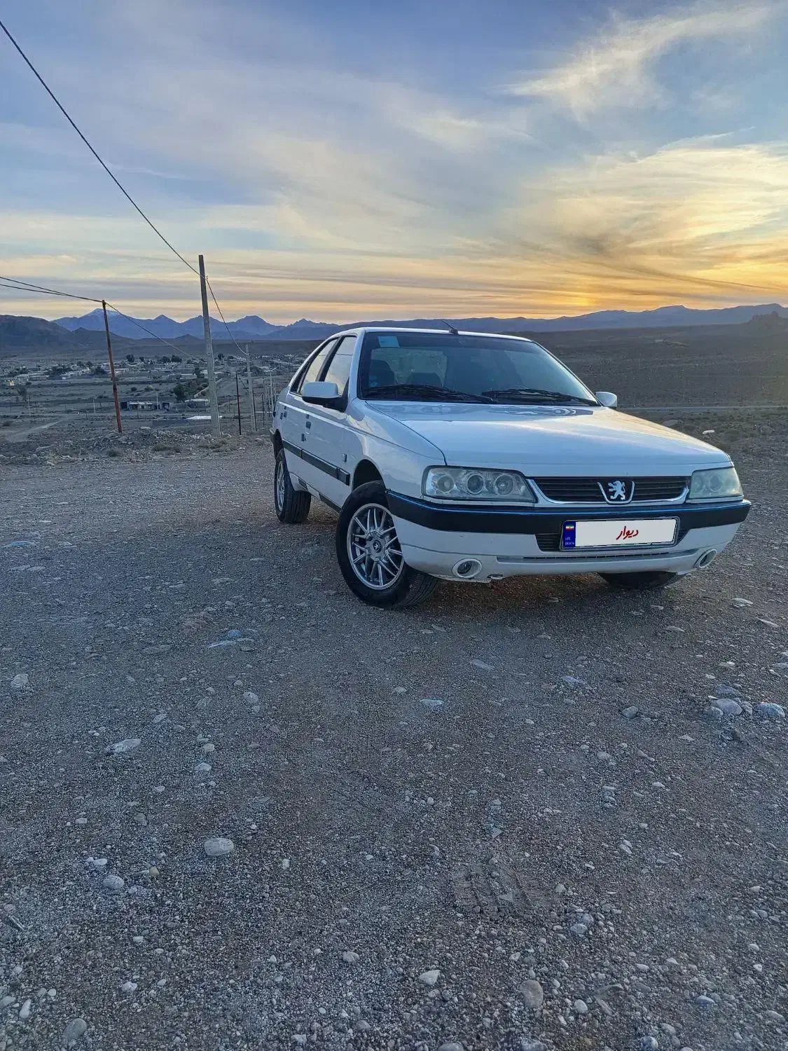 فروشی|خودرو سواری و وانت|داراب, |دیوار