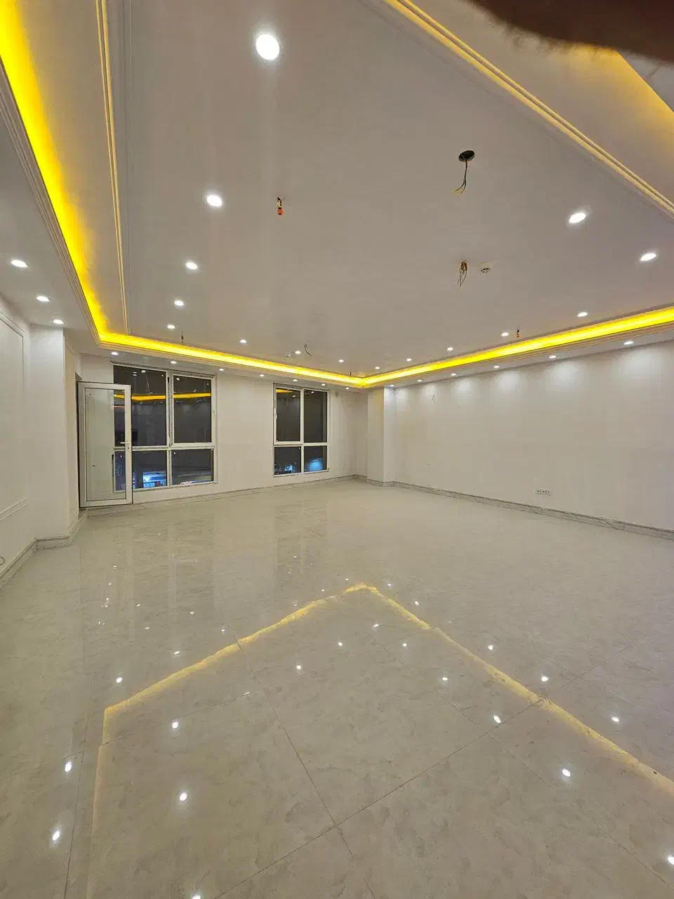 160متری کلید نخورده شهرک فجر دور میدان ورزش|فروش آپارتمان|ورامین, شهرک فجر|دیوار