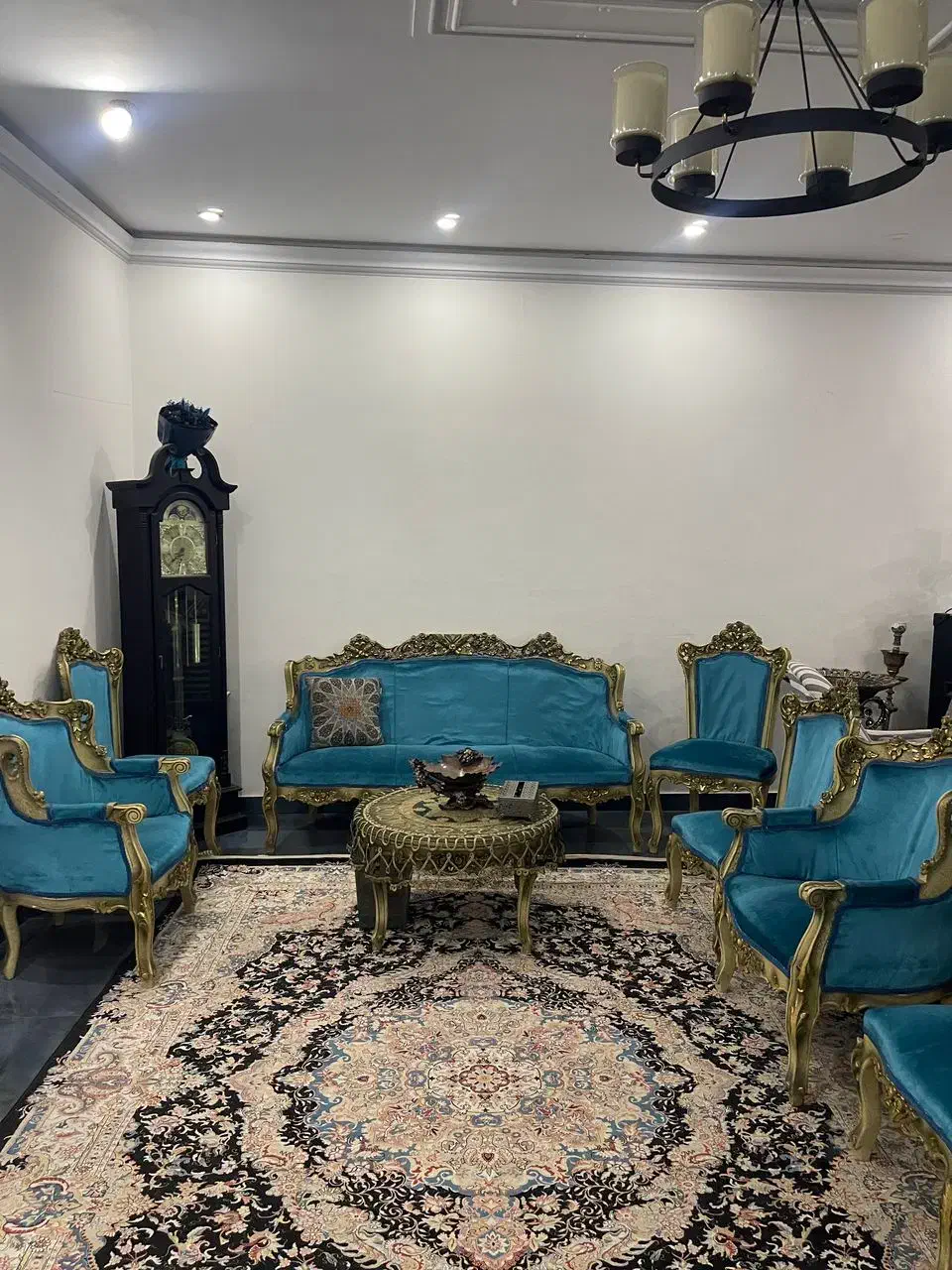 مبل|مبلمان خانگی و میز عسلی|چهارباغ, |دیوار