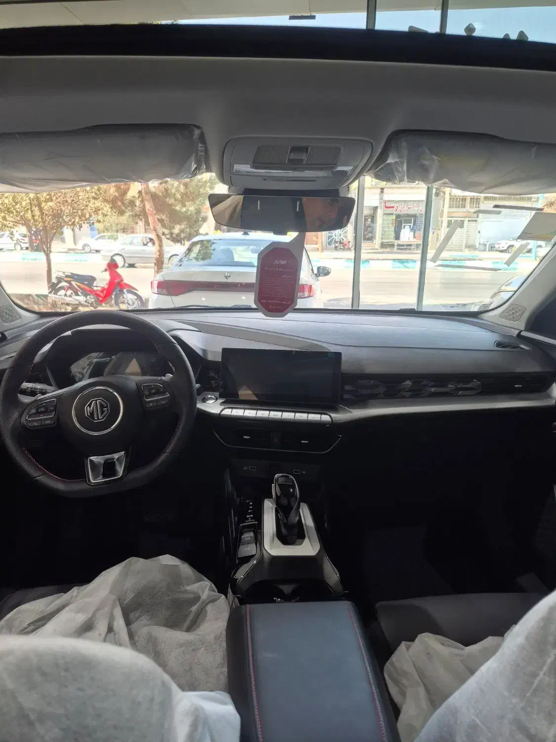 MG gt مدل 2024 صفر *نقد اقساط*|خودرو سواری و وانت|یزد, |دیوار