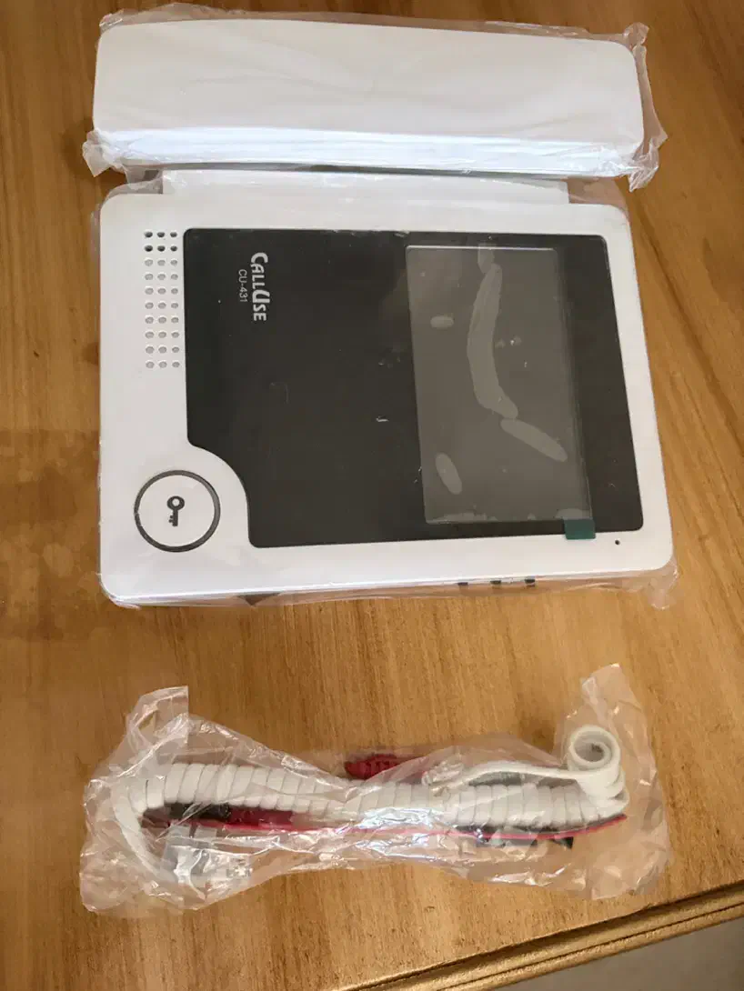 ایفون تصویری کالیوز مدل ۴۳۱ AT cu|دوربین مداربسته|مشهد, آزادشهر|دیوار