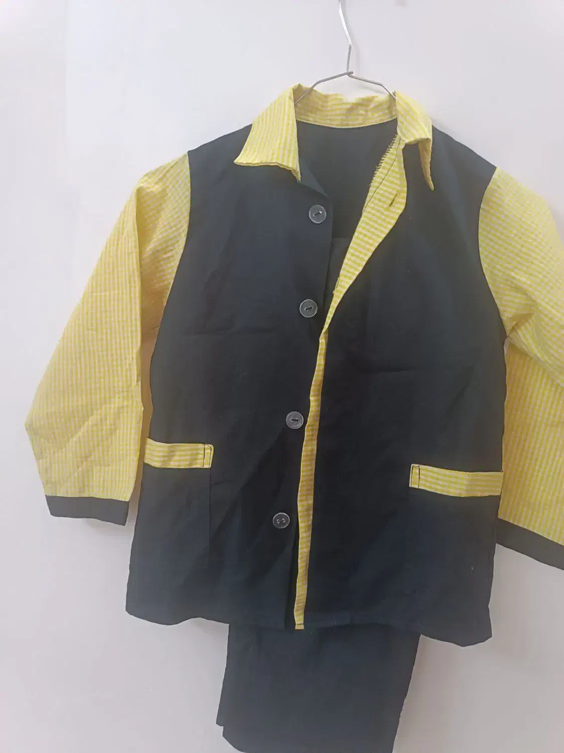 لباس فرم|لباس|سبزوار, پامنار|دیوار