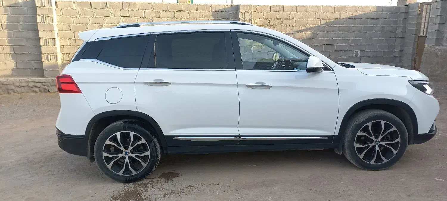 فرداT5|خودرو سواری و وانت|مشهد, شهرک شهید باهنر|دیوار