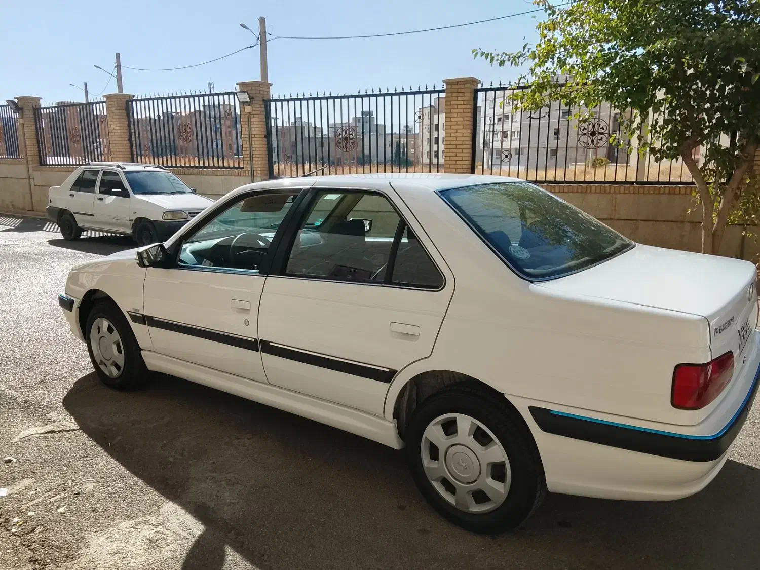 پارس تیوفایو|خودرو سواری و وانت|دوگنبدان, |دیوار