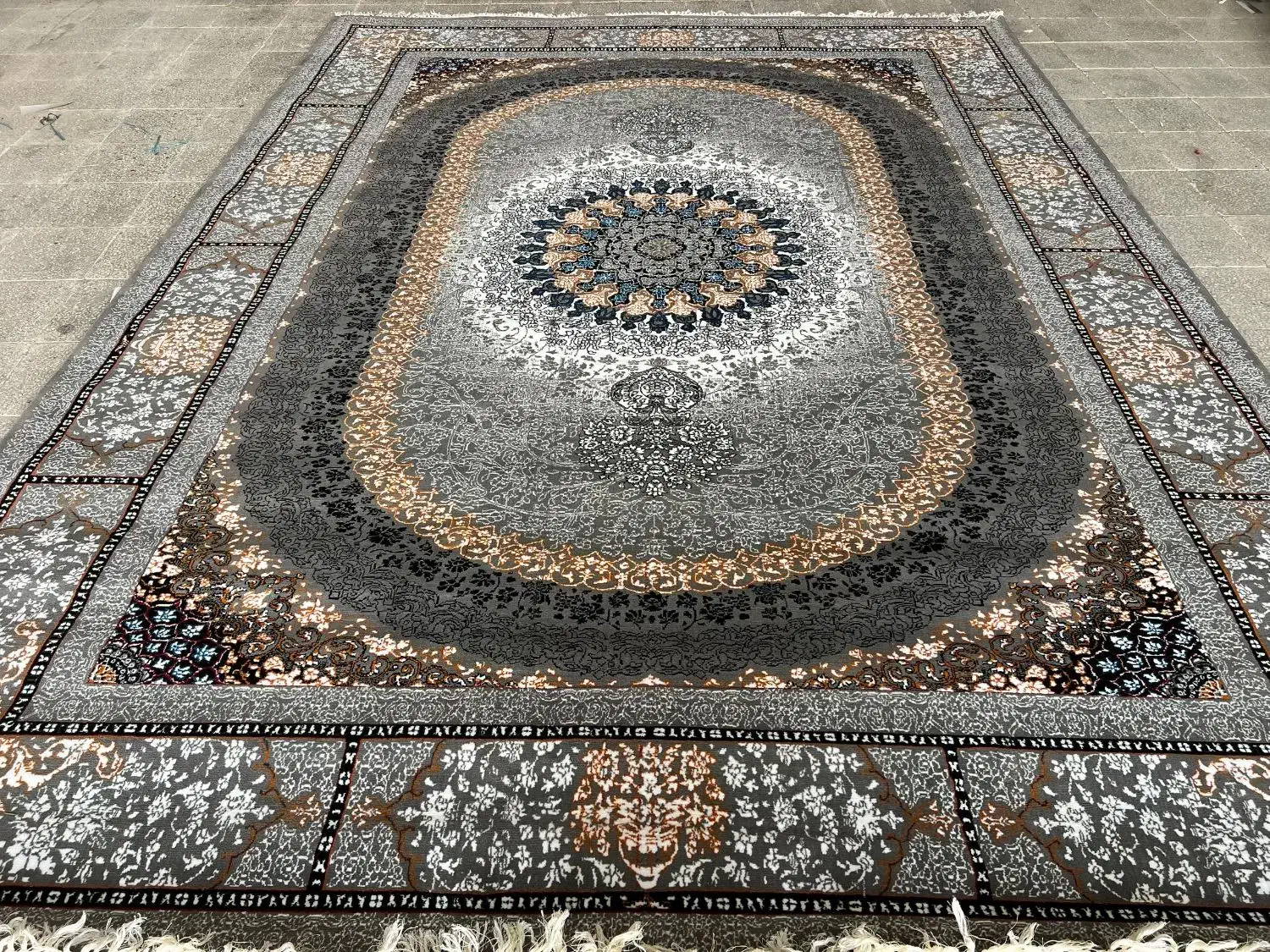 فرش خوی و ماکو|فرش|ماکو, |دیوار