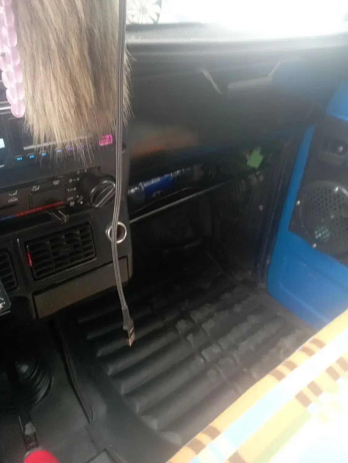 فروشی|خودرو سواری و وانت|اقلید, |دیوار