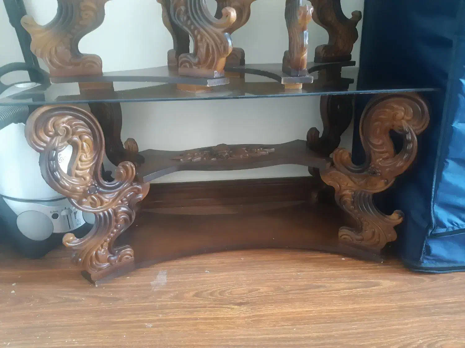 میز جلو مبلی با ۲ عدد عسلی|مبلمان خانگی و میز عسلی|اندیشه, اندیشه فاز ۱|دیوار