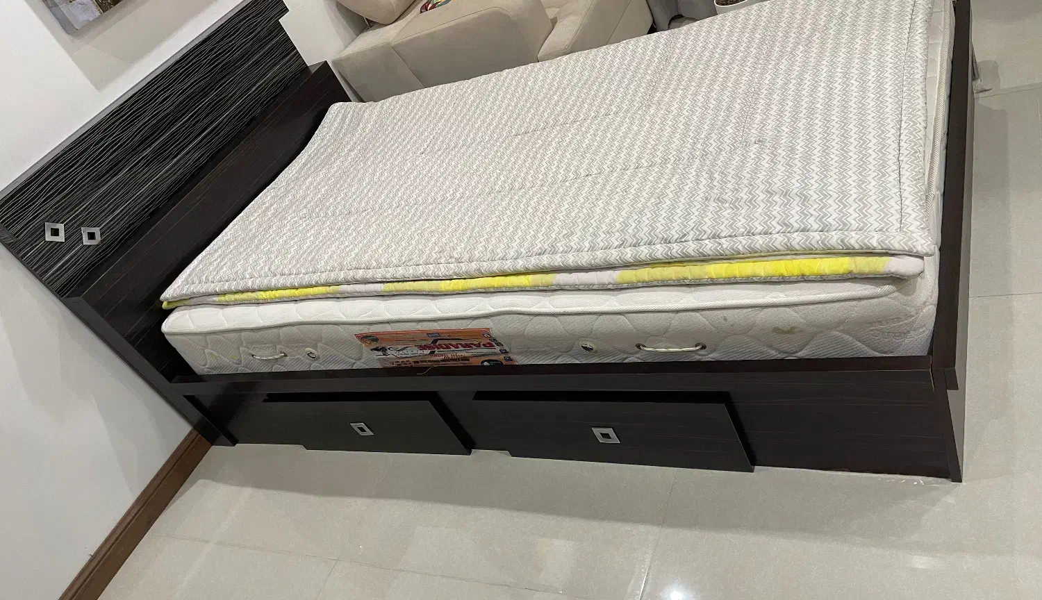 تخت با تشک ترک|تخت و سرویس خواب|سرخرود, |دیوار