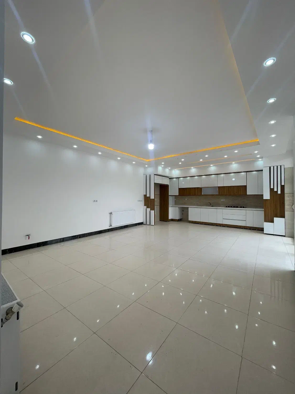 فروش آپارتمان کلید نخورده بهترین موقعیت|فروش آپارتمان|آباده, |دیوار